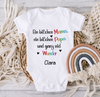 Babybody personalisiert Baby Body mit Name Spruch ein bißchen Mama ein bißchen Papa Baumwolle Strampler Baby - CreativMade 
