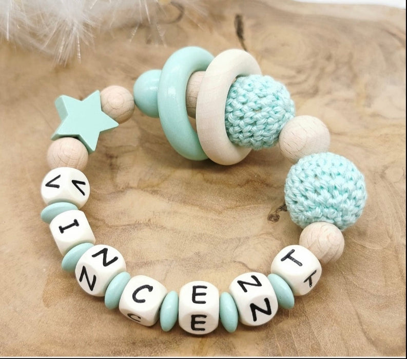 Greifling Baby personalisiert mit Namen Beißring Mintgrün Geschenk Geburt Greifring - CreativMade
