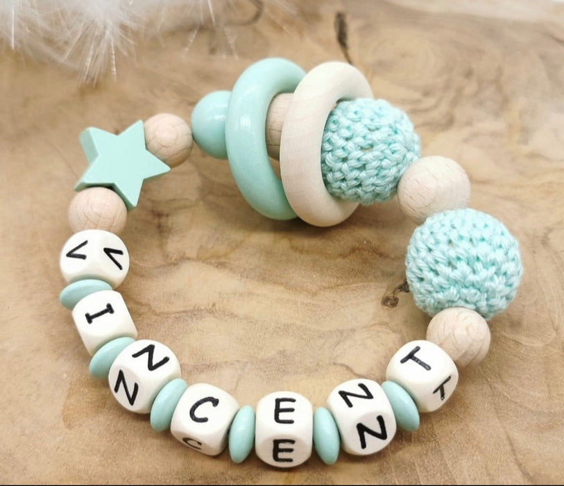 Greifling Baby personalisiert mit Namen Beißring Mintgrün Geschenk Geburt Greifring - CreativMade