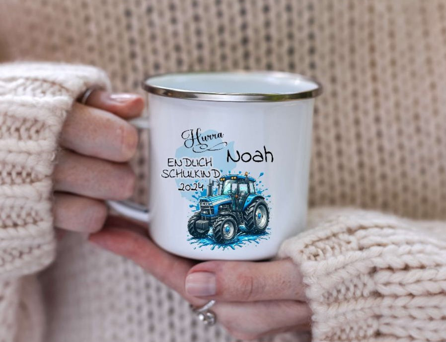 Schulkind Tasse Traktor mit Name personalisiert Junge Einschulung endlich Schulkind Schulanfang Keramik oder Emaille - CreativMade 